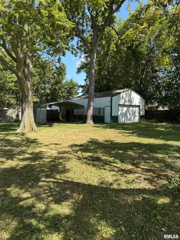 $28,000 | 824 Linden Street, Delavan, IL 61734