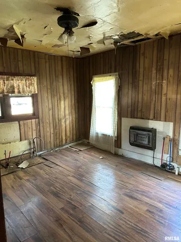 $28,000 | 824 Linden Street, Delavan, IL 61734