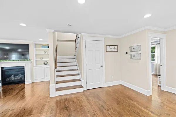 $1,249,999 | 2 6th Street, Hull, MA 02045