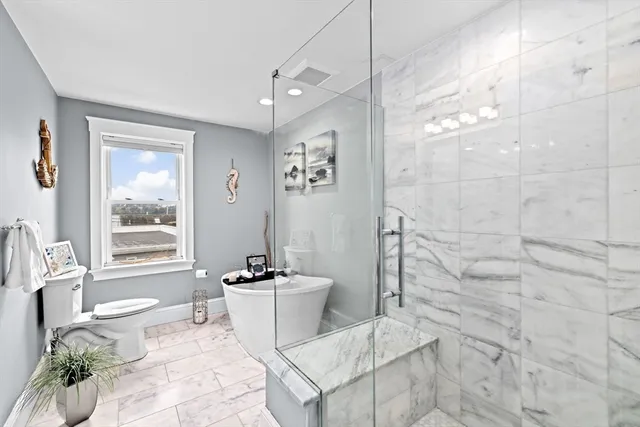 $1,275,000 | 2 6th Street, Hull, MA 02045