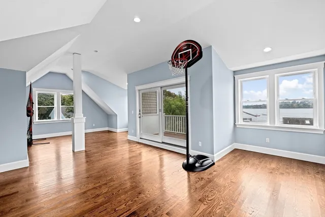 $1,275,000 | 2 6th Street, Hull, MA 02045