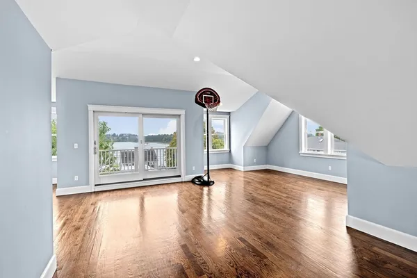 $1,249,999 | 2 6th Street, Hull, MA 02045