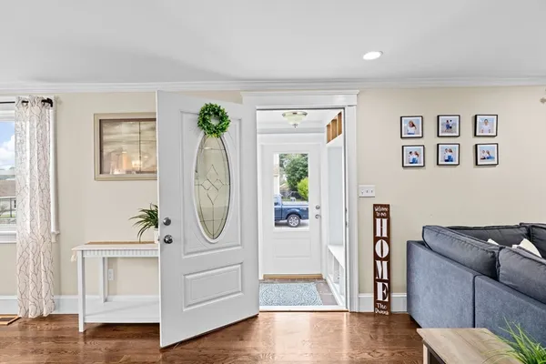 $1,249,999 | 2 6th Street, Hull, MA 02045