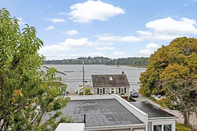 $1,275,000 | 2 6th Street, Hull, MA 02045