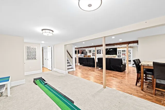 $1,275,000 | 2 6th Street, Hull, MA 02045