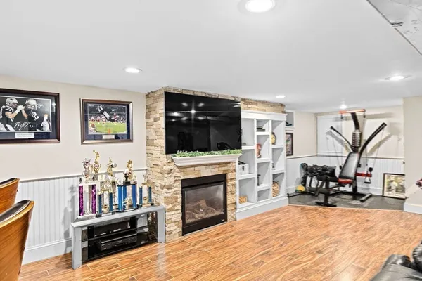 $1,249,999 | 2 6th Street, Hull, MA 02045