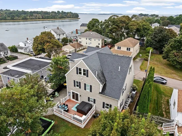 $1,275,000 | 2 6th Street, Hull, MA 02045