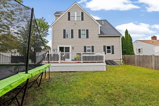 $1,275,000 | 2 6th Street, Hull, MA 02045