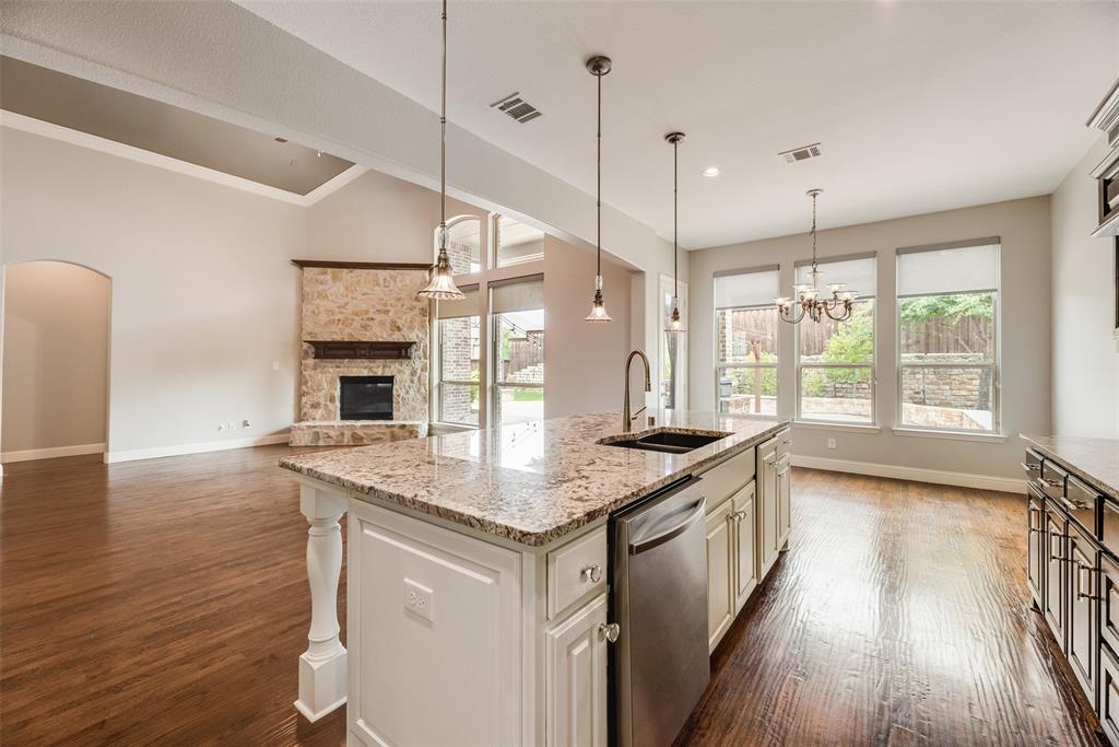 1518 Saddle Tree Road Frisco, TX 75036 - Photo 8 of 40