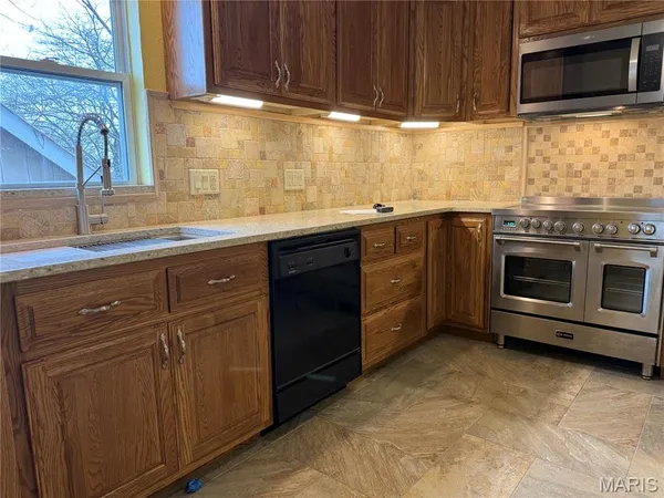 $174,900 | 341 Spruce Street, Bourbon, MO 65441