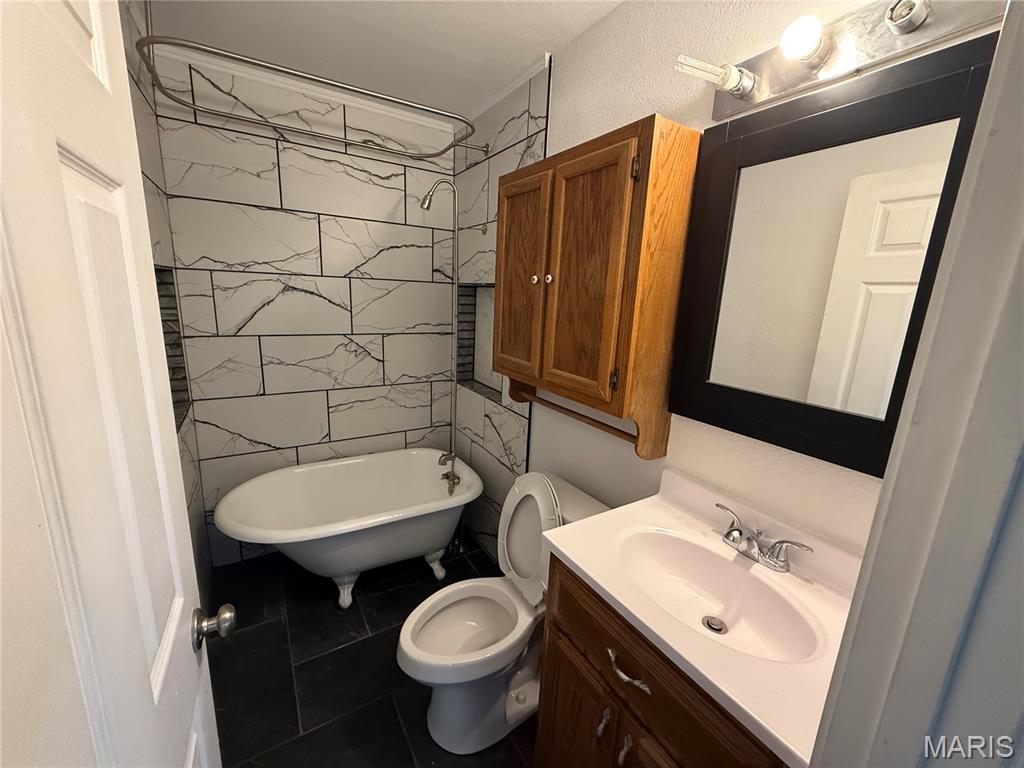 341 Spruce Street Bourbon, MO 65441 - Photo 17 of 32