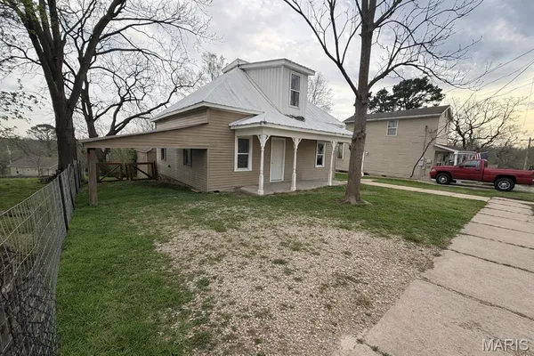 $174,900 | 341 Spruce Street, Bourbon, MO 65441