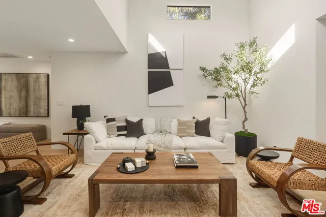 $2,695,000 | 1022 Alvira Street, Los Angeles, CA 90035