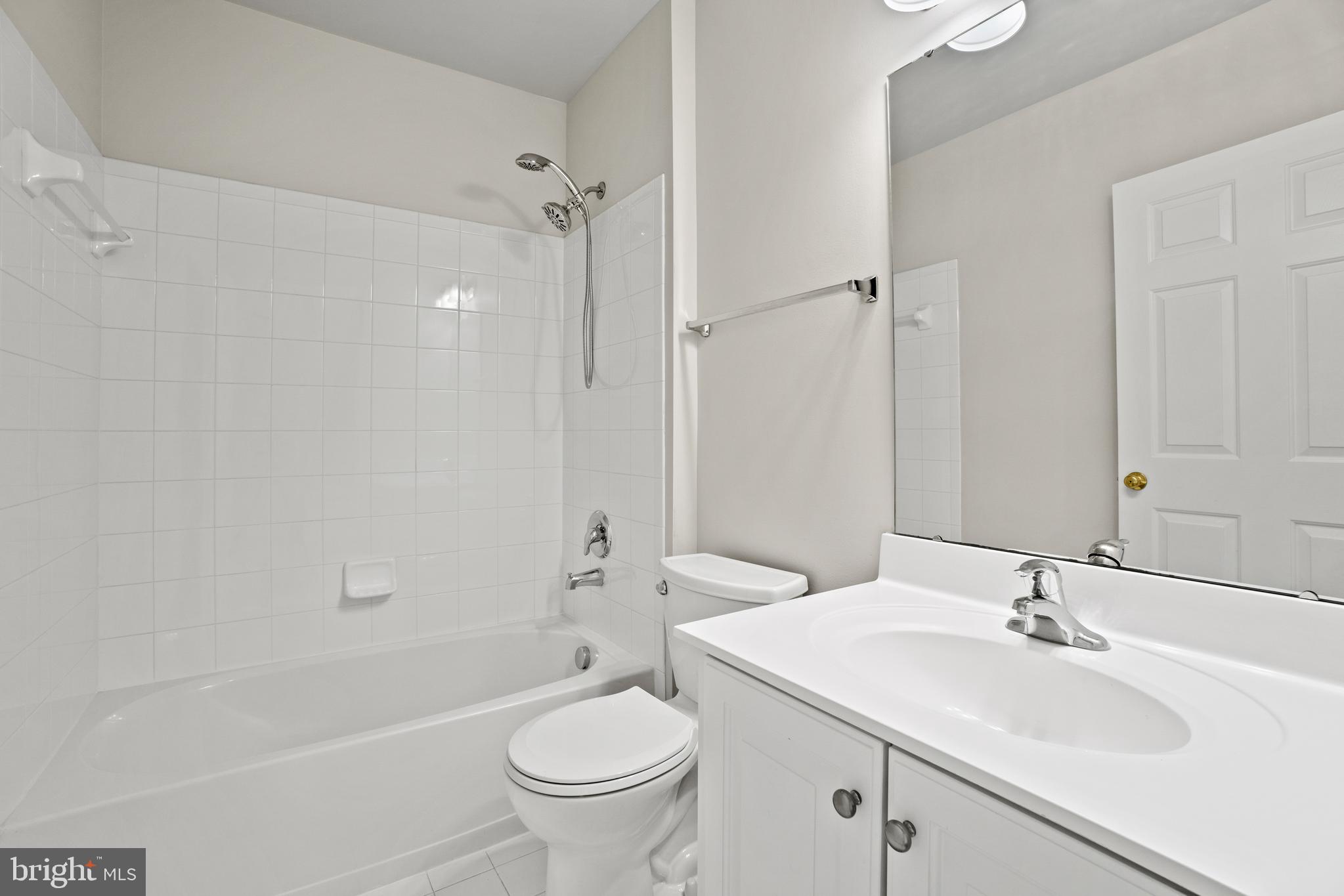 19199 Sweig Terrace Leesburg, VA 20176 - Photo 22 of 39