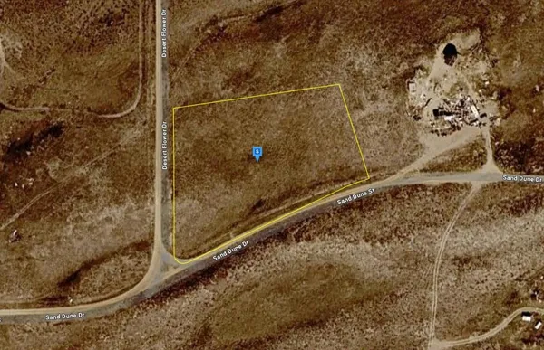 $40,999 | 4187 Desert Flower Drive, Evansville, WY 82636