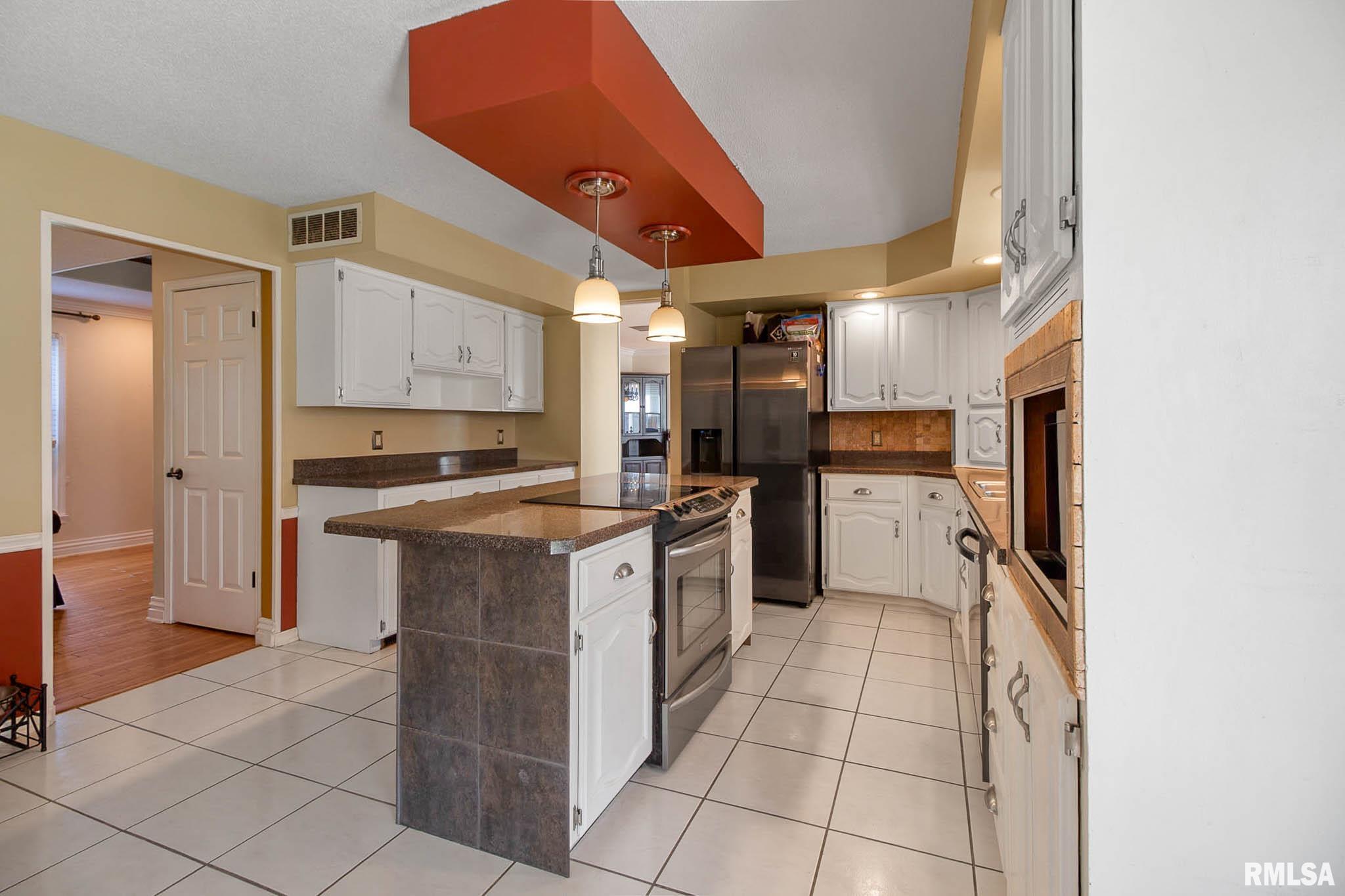 6998 Moake School Road Marion, IL 62959 - Photo 7 of 37 Gallery Image 7