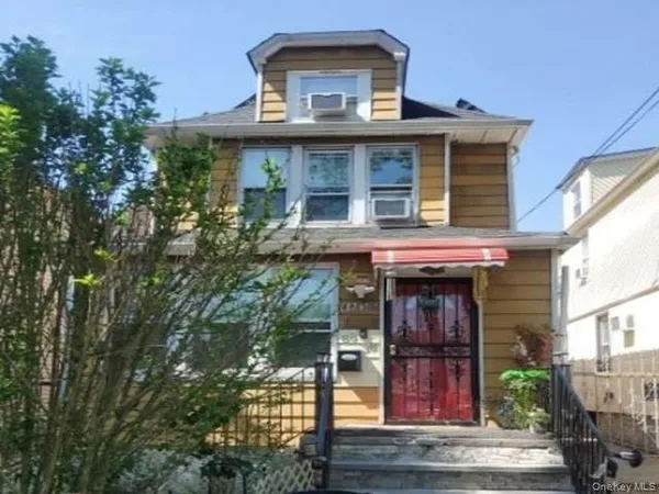 $869,000 | 8838 Vanderveer Street | Queens Village