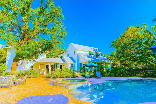 $14,000 | 1427 El Prado Avenue, Fort Myers, FL 33901