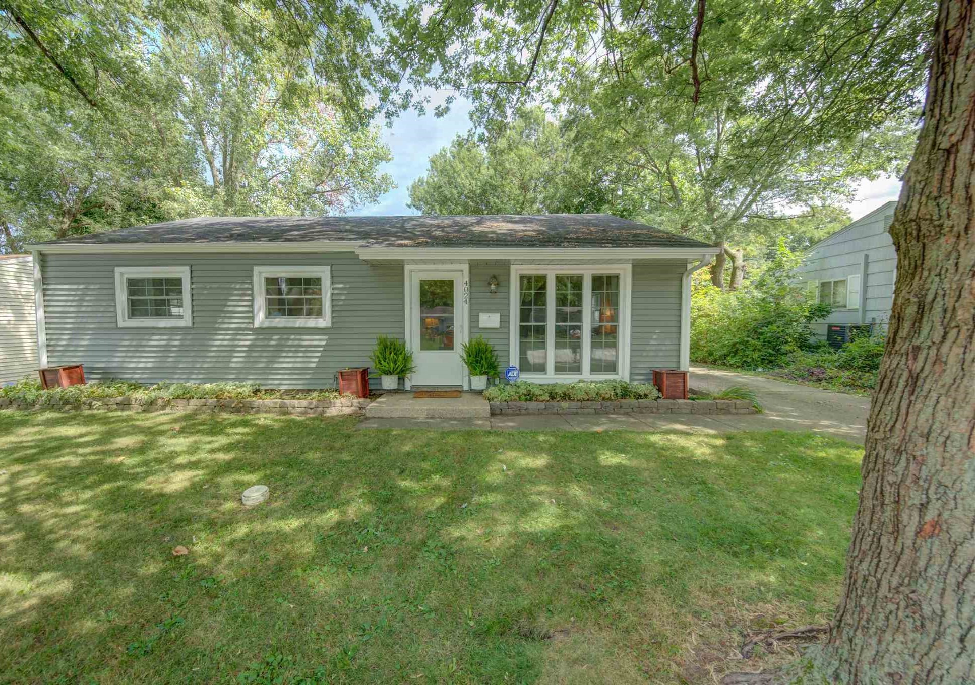 4024 York Road South Bend, IN 46614 - Photo 1 of 27 Gallery Image 1
