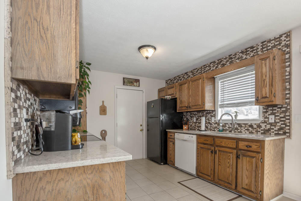 174 Ford Creek Road Gray, TN 37615 - Photo 11 of 49 IMG_5165