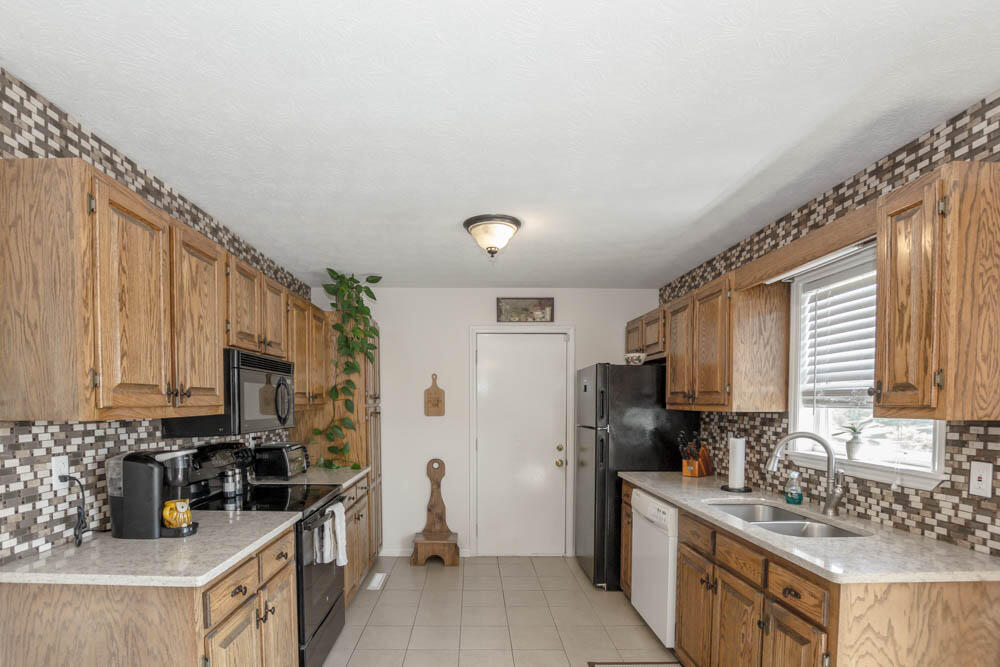 174 Ford Creek Road Gray, TN 37615 - Photo 12 of 49 IMG_5166