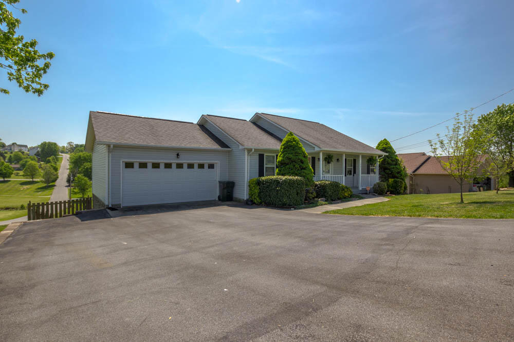 174 Ford Creek Road Gray, TN 37615 - Photo 2 of 49 IMG_5211