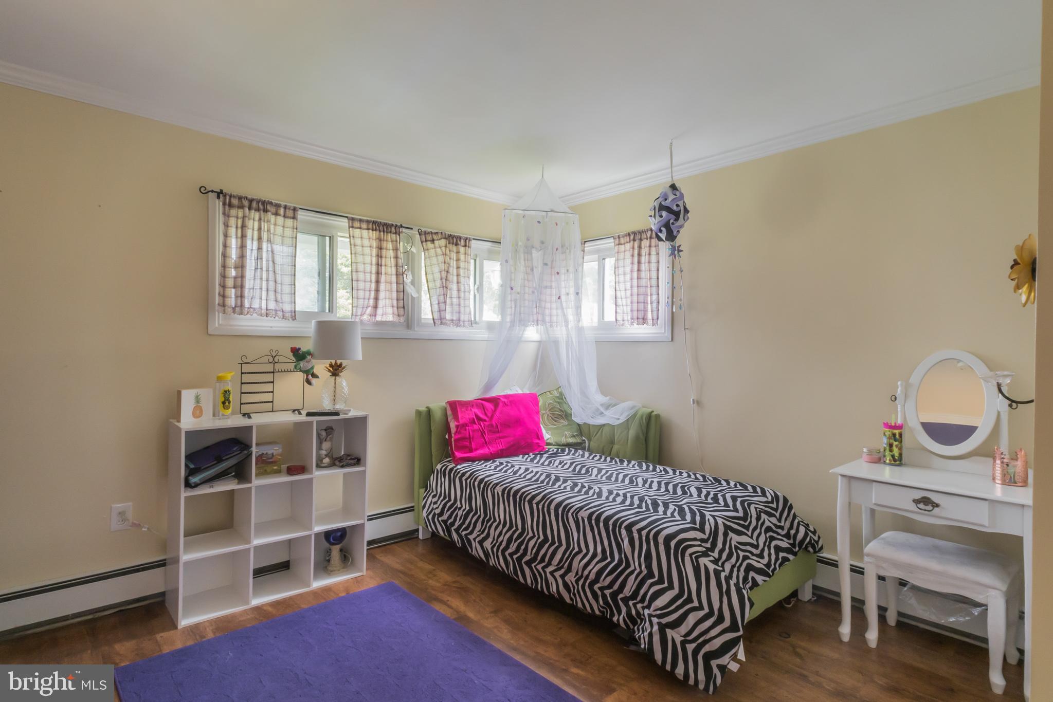 59 Ice Pond Road Levittown, PA 19057 - Photo 17 of 30 Gallery Image 17