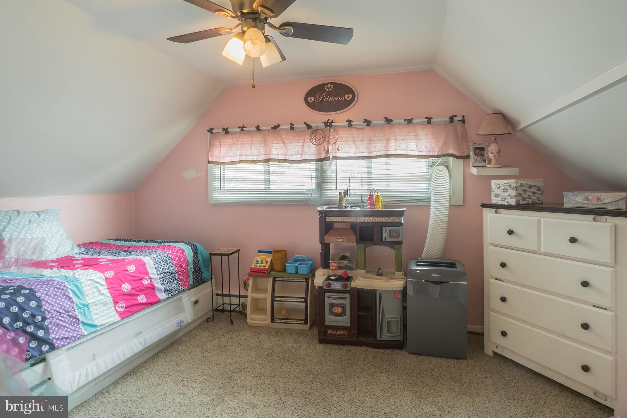 59 Ice Pond Road Levittown, PA 19057 - Photo 20 of 30 Gallery Image 20