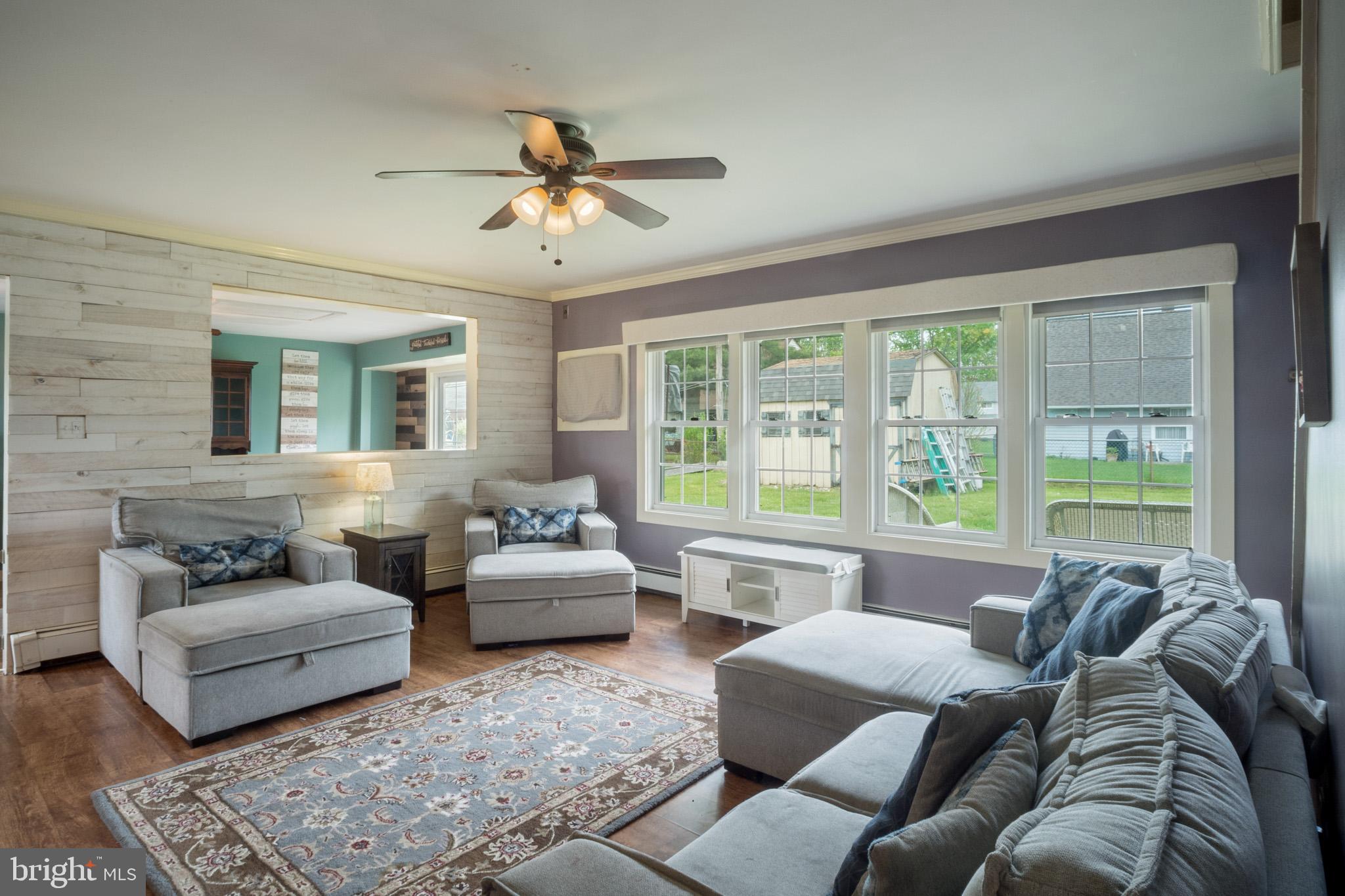59 Ice Pond Road Levittown, PA 19057 - Photo 3 of 30 Gallery Image 3