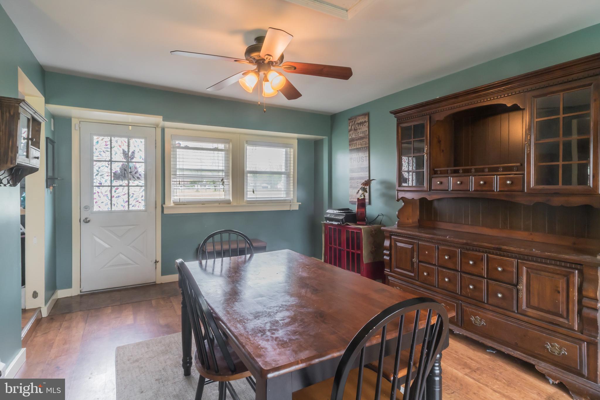 59 Ice Pond Road Levittown, PA 19057 - Photo 8 of 30 Gallery Image 8
