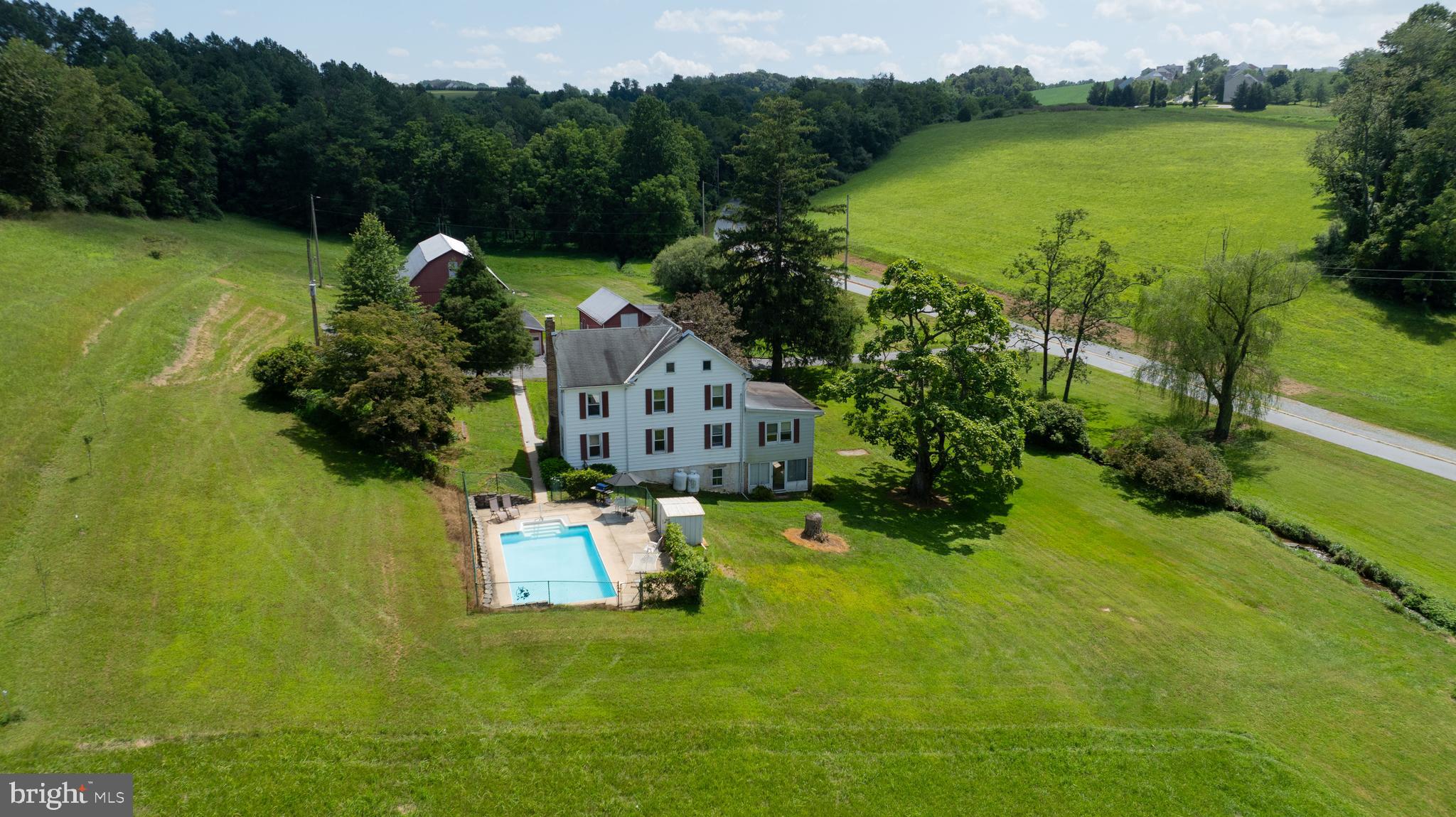 750 Beck Road York, PA 17403 - Photo 2 of 37 Gallery Image 2