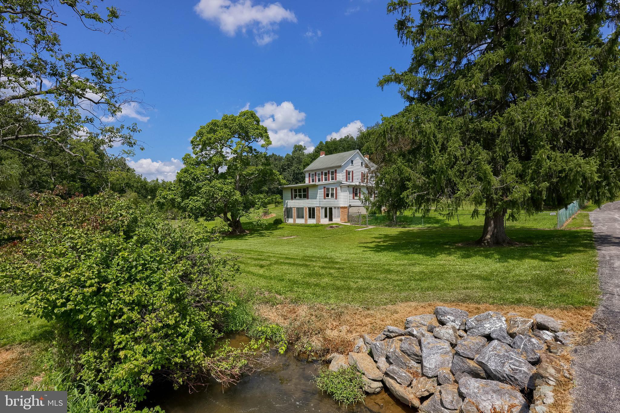 750 Beck Road York, PA 17403 - Photo 3 of 37 Gallery Image 3