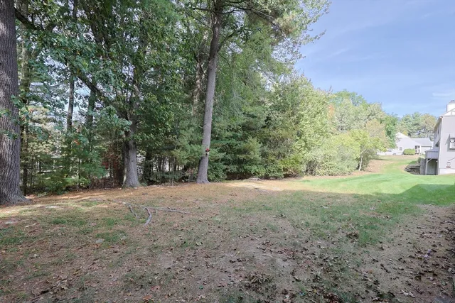 $355,000 | 2 Victoria Drive, Unit 1, Auburn, MA 01501