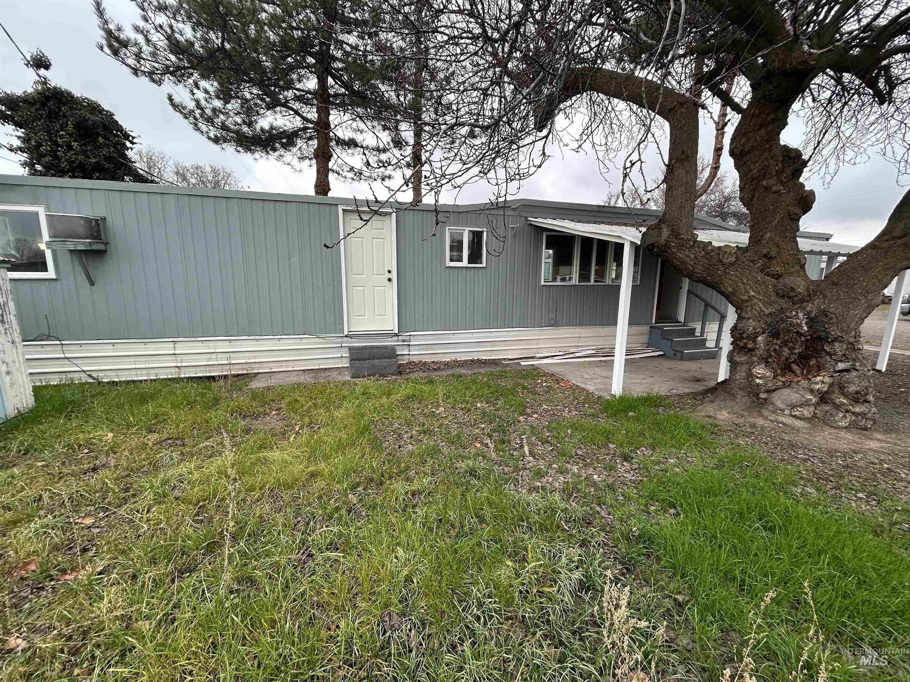 631 Warner Avenue, Unit 1 Lewiston, ID 83501 - Photo 3 of 15