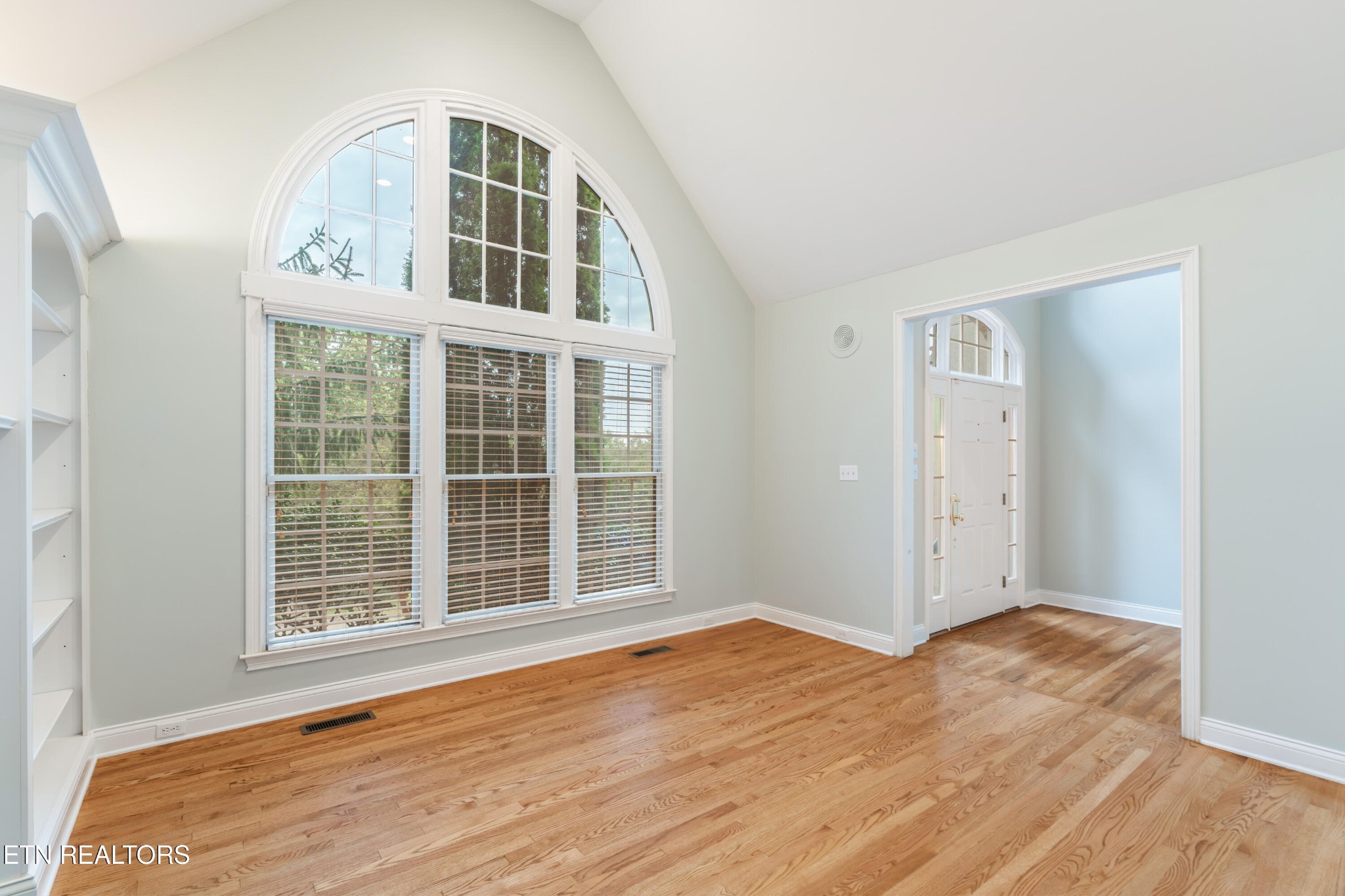 6506 Westminster Road Knoxville, TN 37919 - Photo 7 of 58 Gallery Image 7