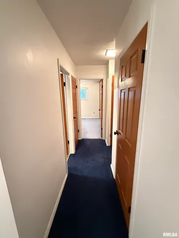 $189,000 | 707 Edgewood Drive, Quincy, IL 62301