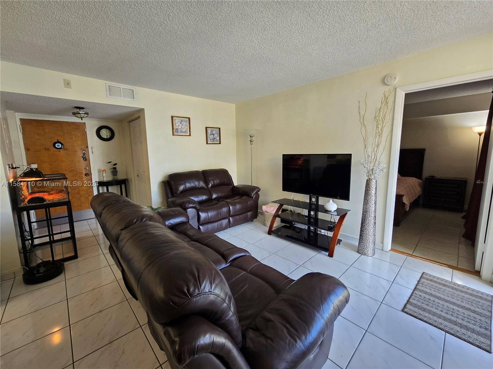 2075 Southwest 122nd Avenue, Unit 129 Miami, FL 33175 - Photo 15 of 41