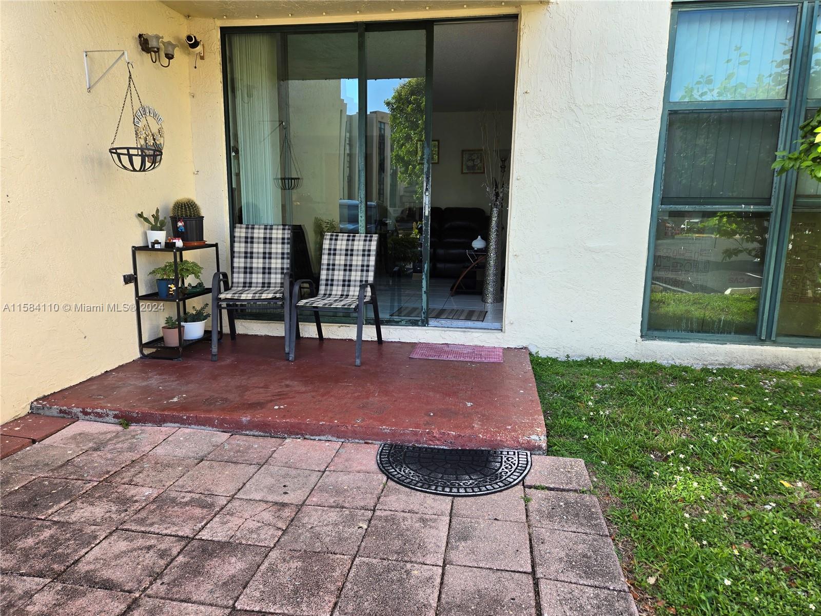2075 Southwest 122nd Avenue, Unit 129 Miami, FL 33175 - Photo 38 of 41