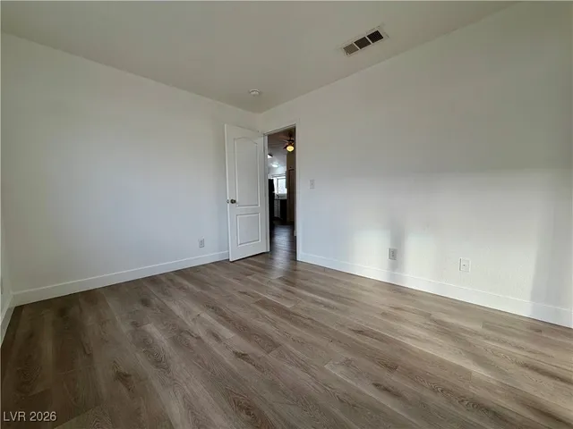 $1,350 | 661 Anne Lane, Henderson, NV 89015