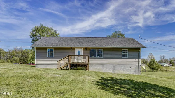 $259,000 | 271 Sinking Springs Road, Bristol, TN 37620