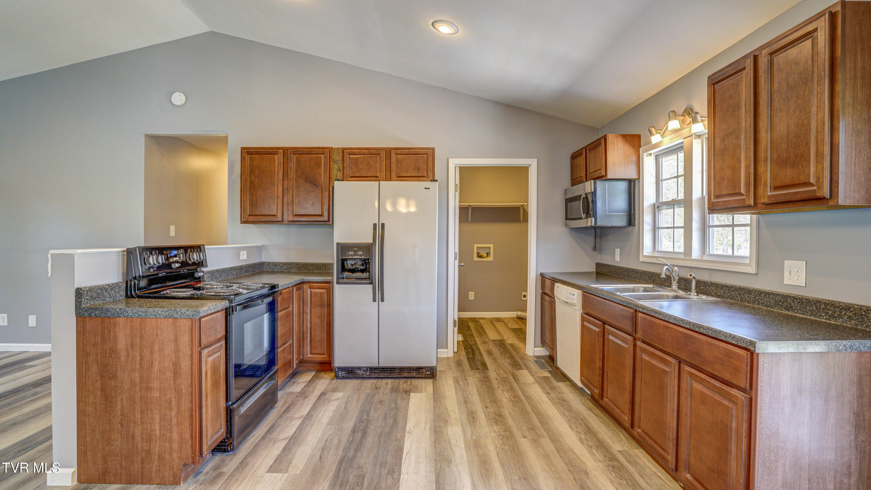 271 Sinking Springs Road Bristol, TN 37620 - Photo 19 of 42 _DSC4354_5_6_7_8