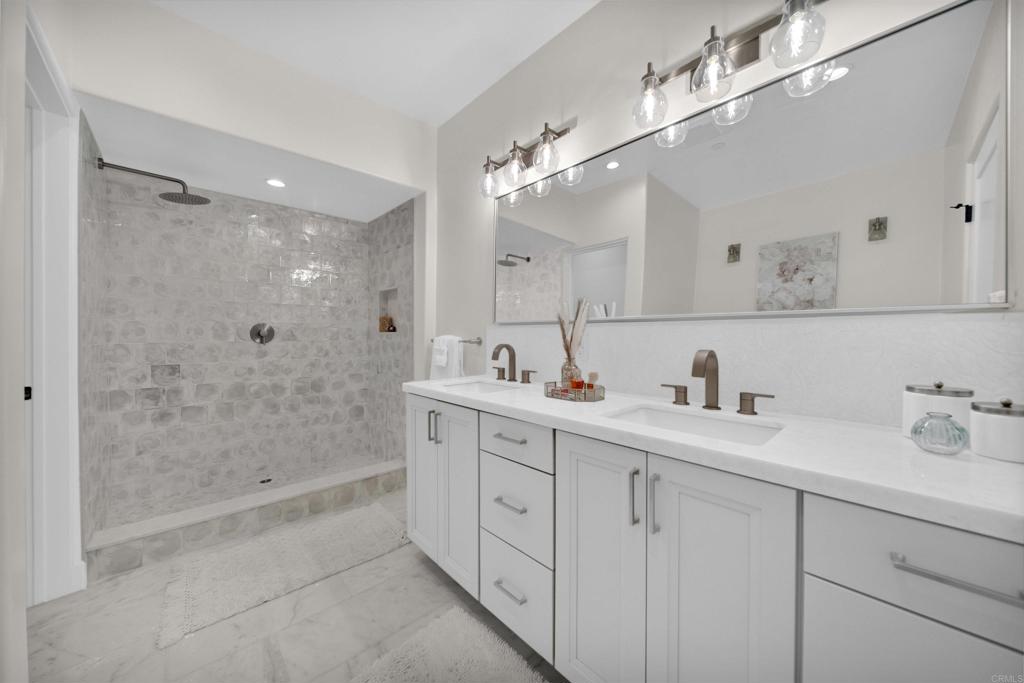 812 North Cleveland Street, Unit 1 Oceanside, CA 92054 - Photo 40 of 59