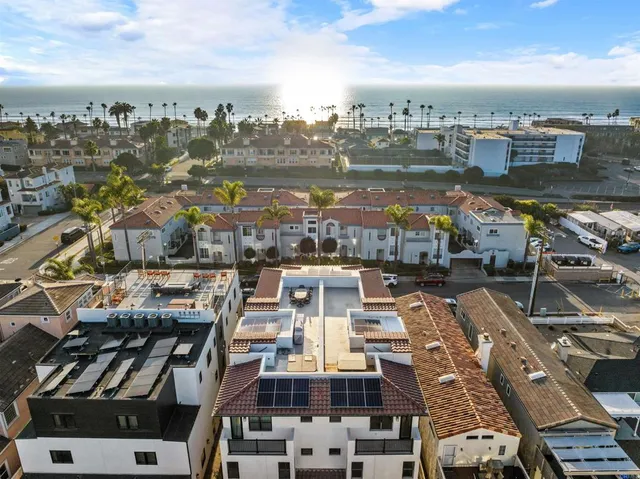 $1,899,000 | 812 North Cleveland Street, Unit 1, Oceanside, CA 92054