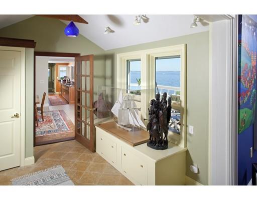 61 Harborview Road Hull, MA 02045 - Photo 8 of 28 Gallery Image 8