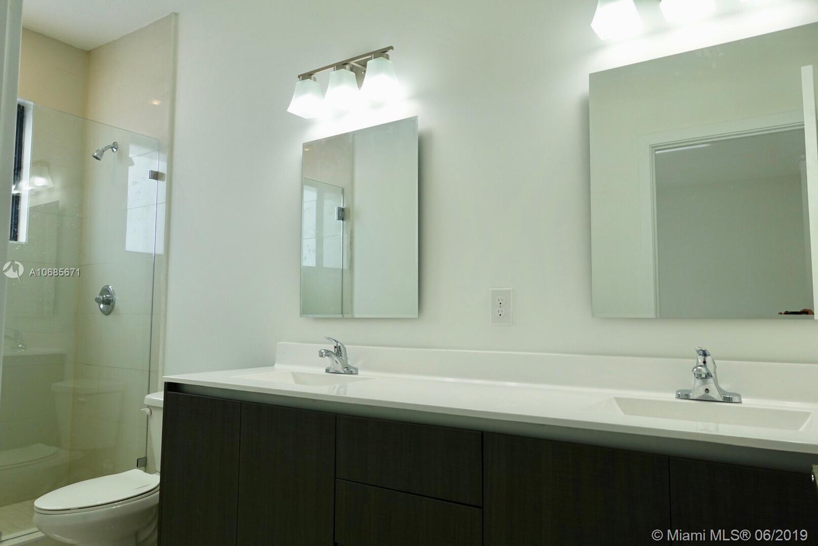 9120 Southwest 5th Lane Miami, FL 33174 - Photo 13 of 32