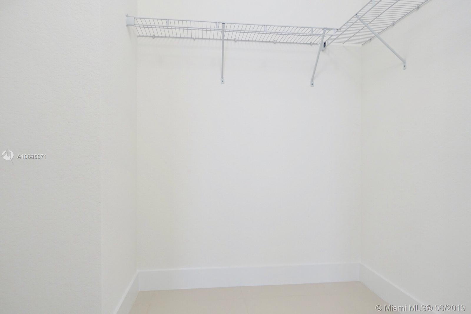 9120 Southwest 5th Lane Miami, FL 33174 - Photo 15 of 32