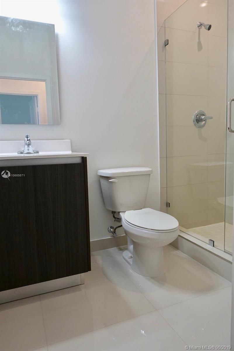 9120 Southwest 5th Lane Miami, FL 33174 - Photo 18 of 32