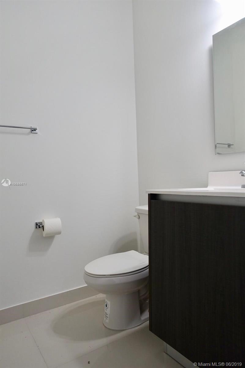 9120 Southwest 5th Lane Miami, FL 33174 - Photo 5 of 32