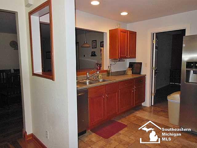 4380 Consear Road Ottawa Lake, MI 49267 - Photo 18 of 26 21171747-17.JPG