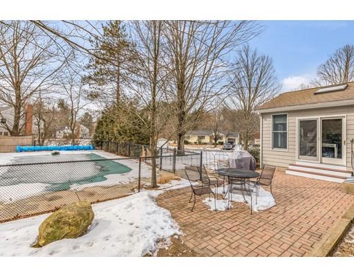 32 Shelby Road Reading, MA 01867 - Photo 28 of 30 Gallery Image 28